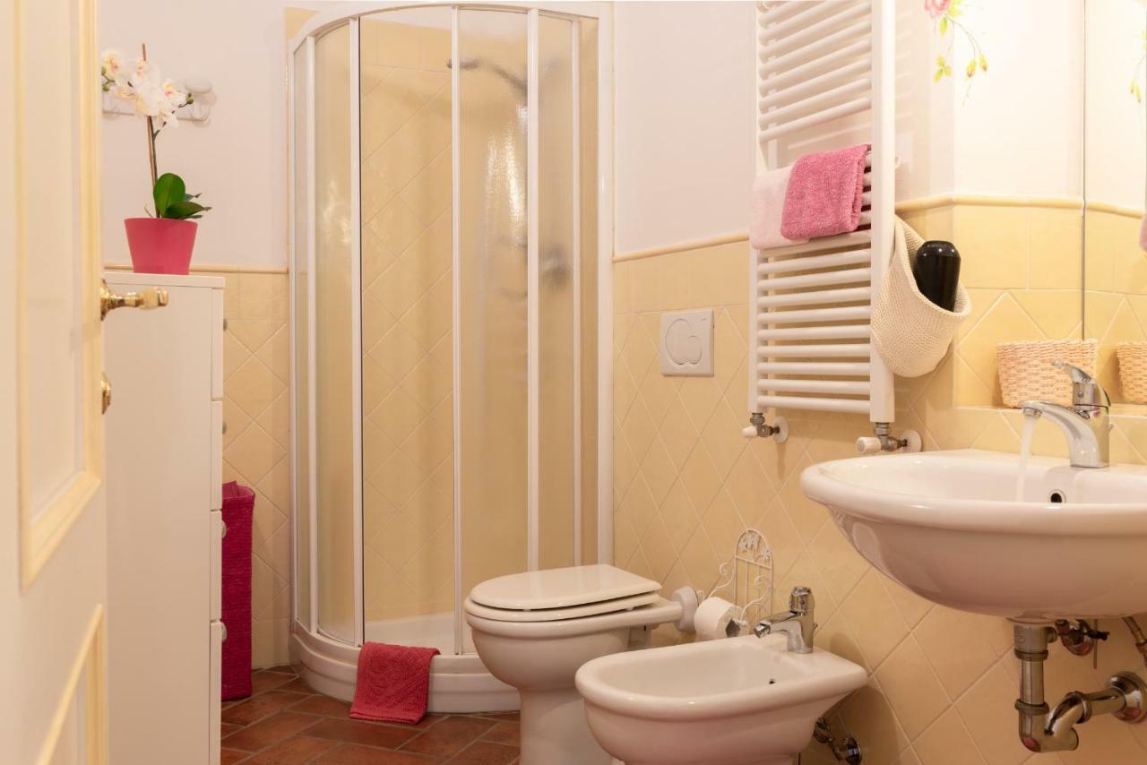 Ferienwohnung Le Rose Di Leonardo - Antica Dimora Florenz Exterior foto